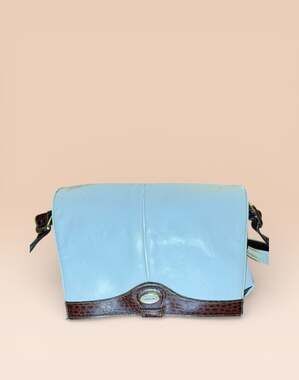 Vintage Carryland White Faux Leather Crossbody Bag with Brown Croc Trim